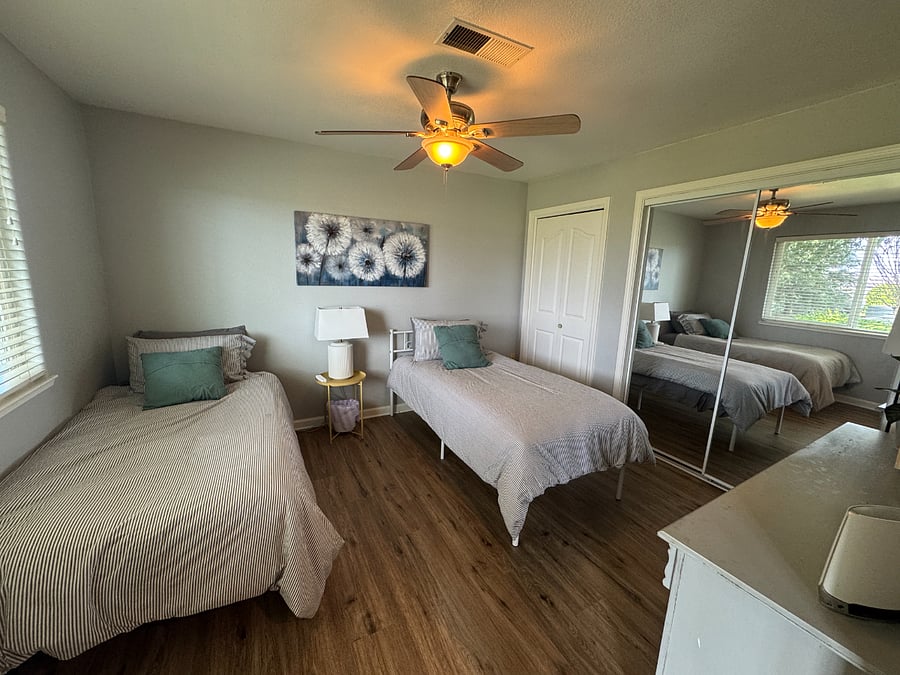 Furnished Finder property 406664_1 photo 11