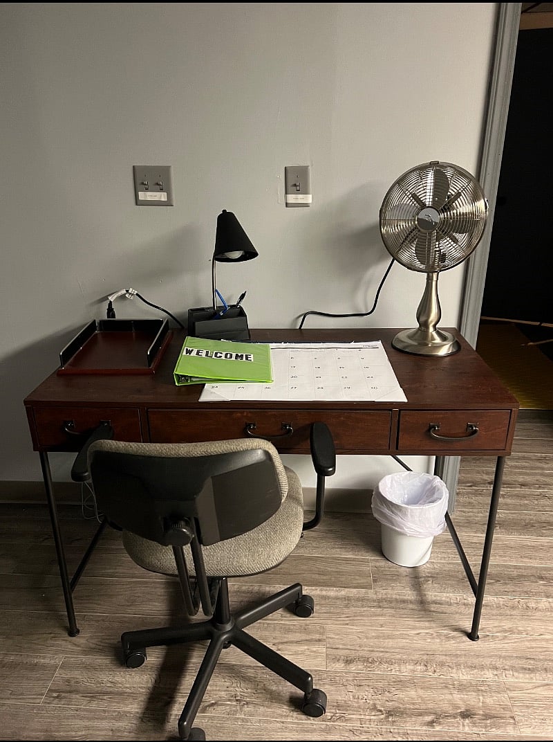 Furnished Finder property 406670_1 photo 17