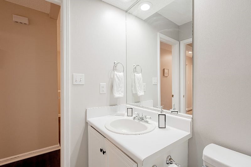 Furnished Finder property 406699_1 photo 17