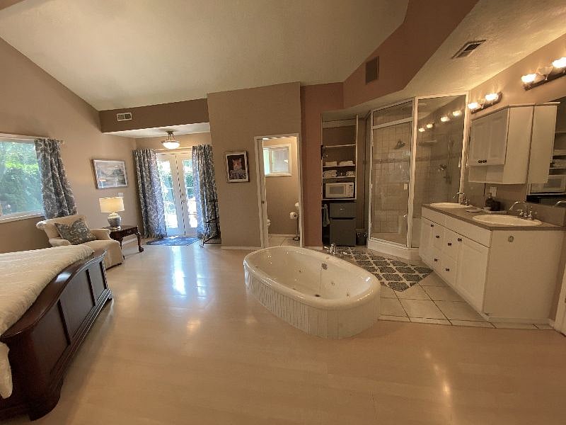 Furnished Finder property 406709_1 photo 8
