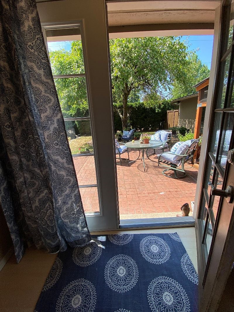 Share patio - one other tenant and a very friendly dog
