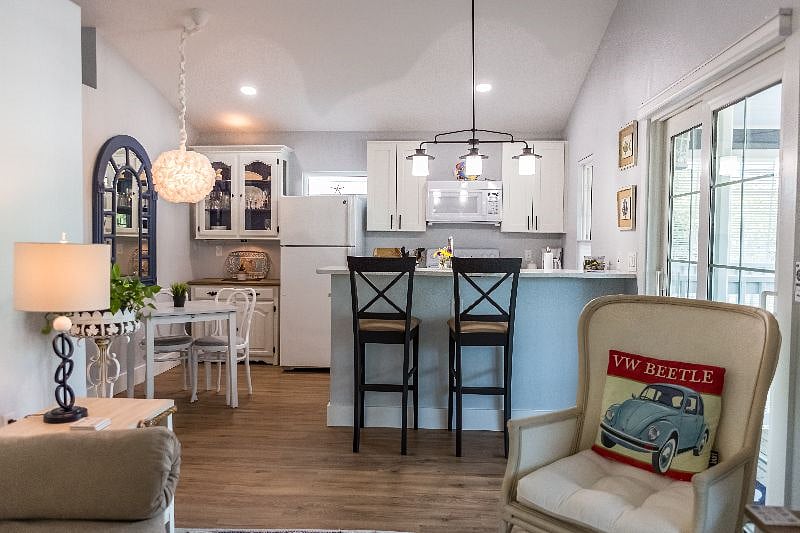Furnished Finder property 406734_1 photo 21