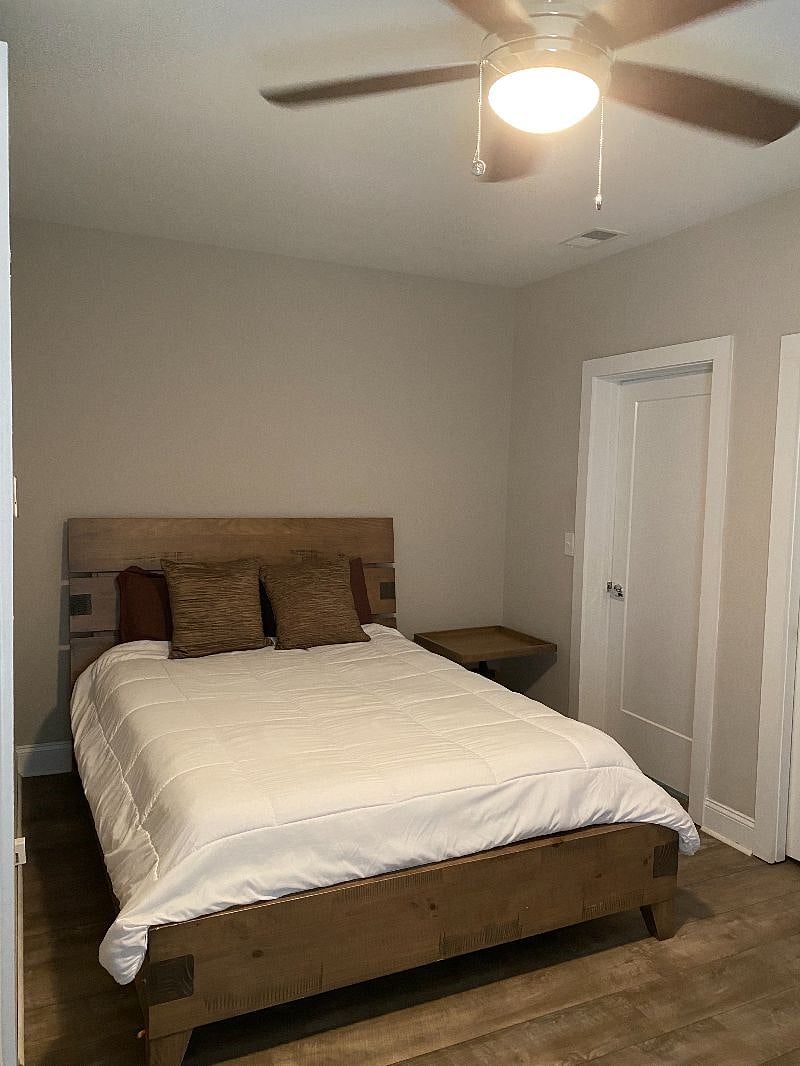 Furnished Finder property 406738_1 photo 11