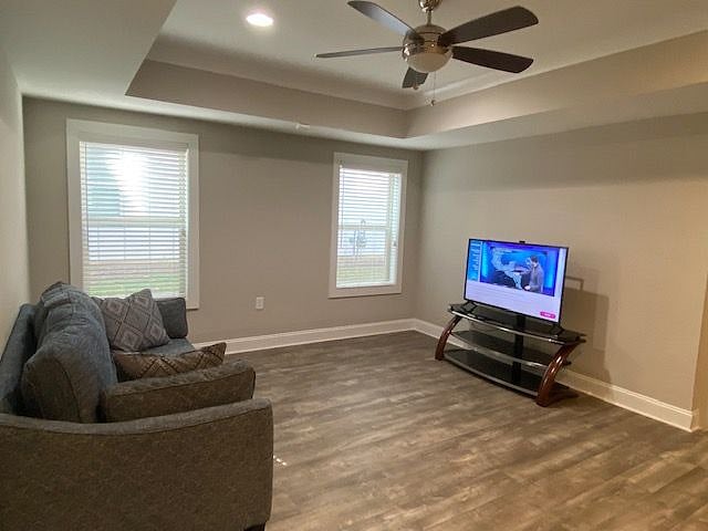 Furnished Finder property 406738_1 photo 19