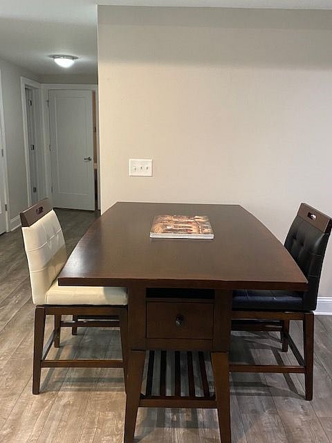 Furnished Finder property 406738_1 photo 4