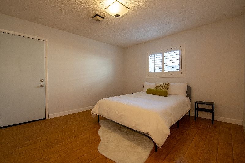 Furnished Finder property 406744_1 photo 8