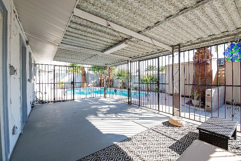 Furnished Finder property 406744_1 photo 17