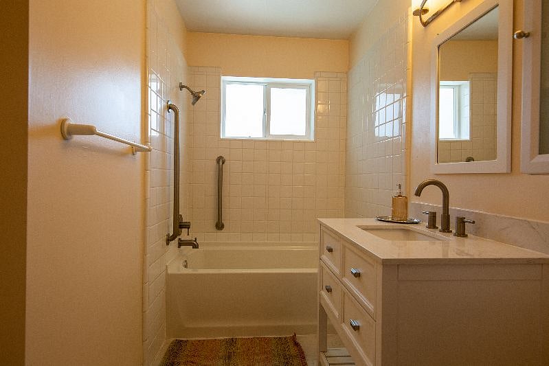 Furnished Finder property 406744_1 photo 19
