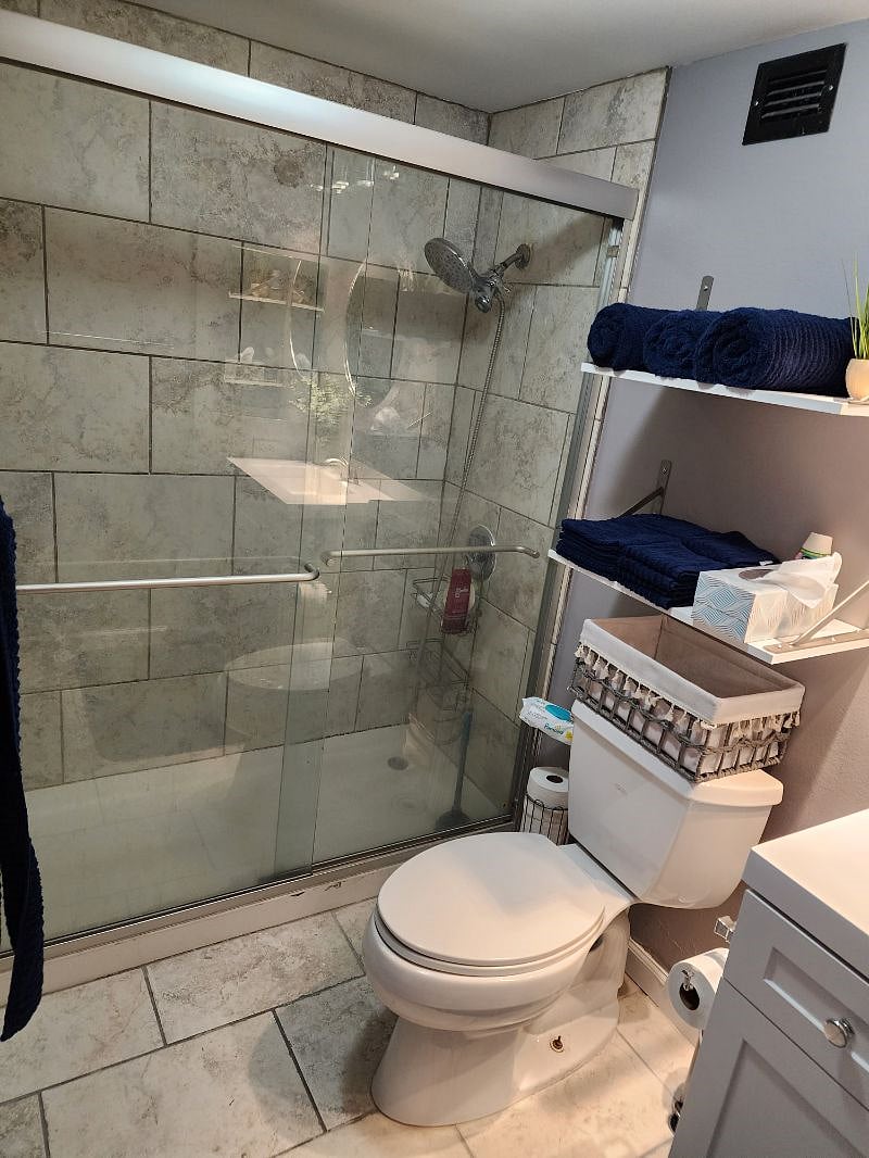 Furnished Finder property 406803_1 photo 3