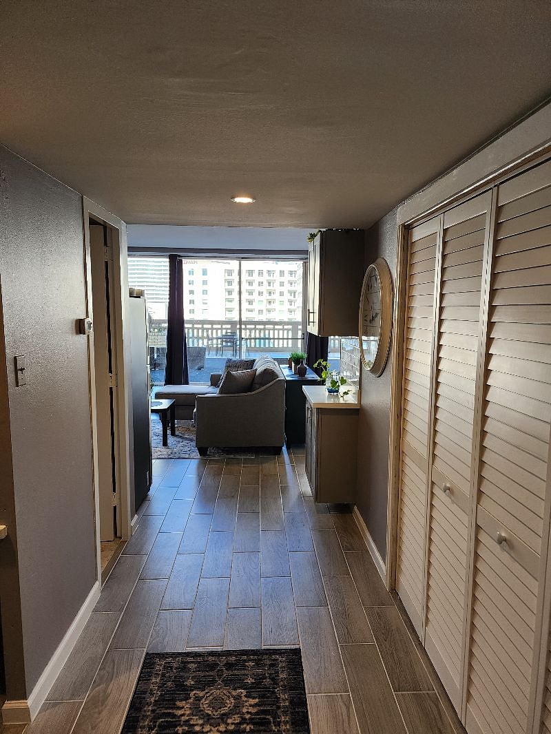 Furnished Finder property 406803_2 photo 12