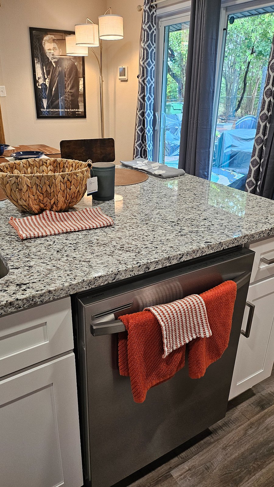 Furnished Finder property 406813_1 photo 31