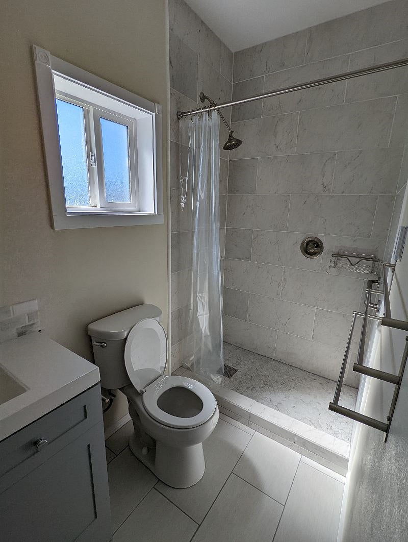 Furnished Finder property 406876_1 photo 3