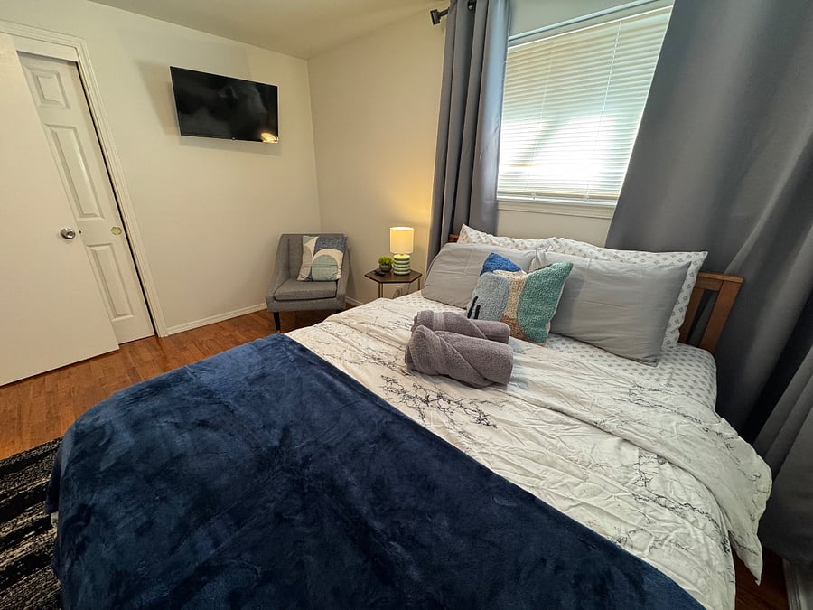 Furnished Finder property 406891_1 photo 9