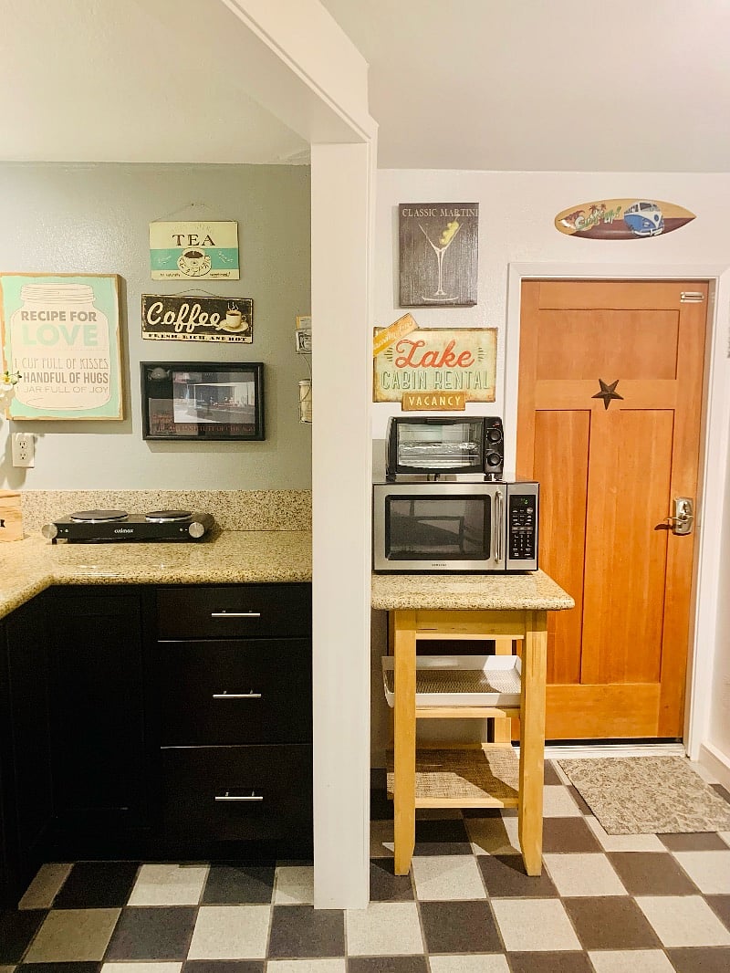 toaster oven, microwave. two burner hotplate. Comes w Keurig or regular coffee pot.Also have a hot water pot and coffee press if needed