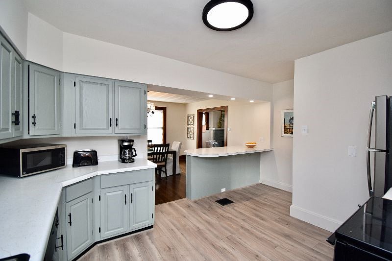 Furnished Finder property 406947_1 photo 13