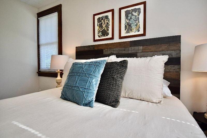 Furnished Finder property 406947_1 photo 17