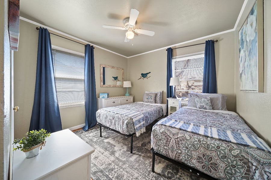 Furnished Finder property 406999_1 photo 11
