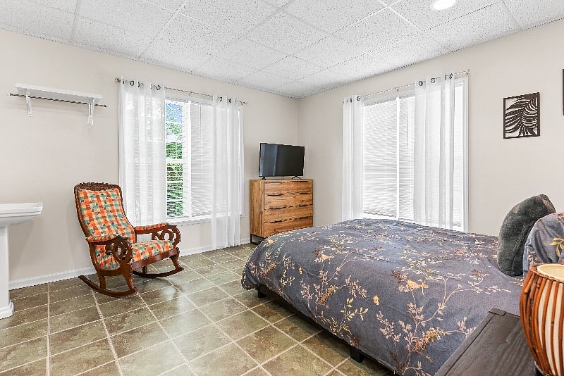 Furnished Finder property 407008_1 photo 8
