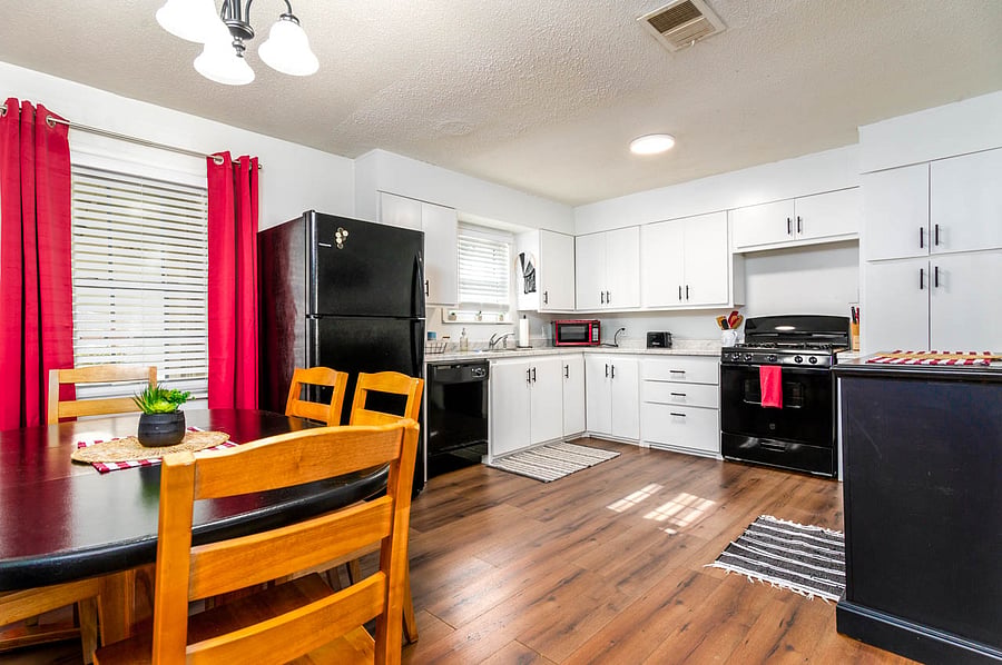 Furnished Finder property 407016_1 photo 9