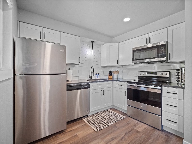 Furnished Finder property 407025_1 photo 4