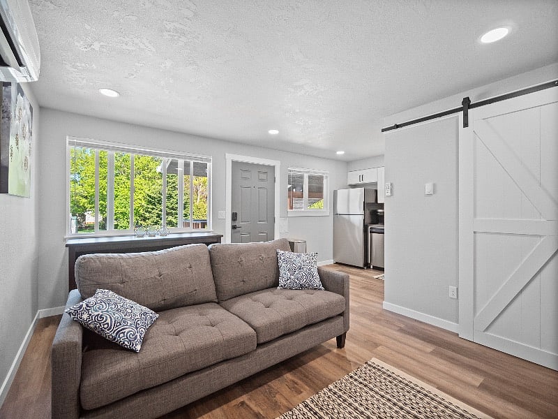 Furnished Finder property 407025_1 photo 5