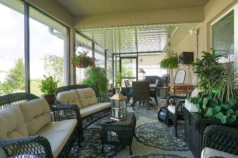 Screened in patio 