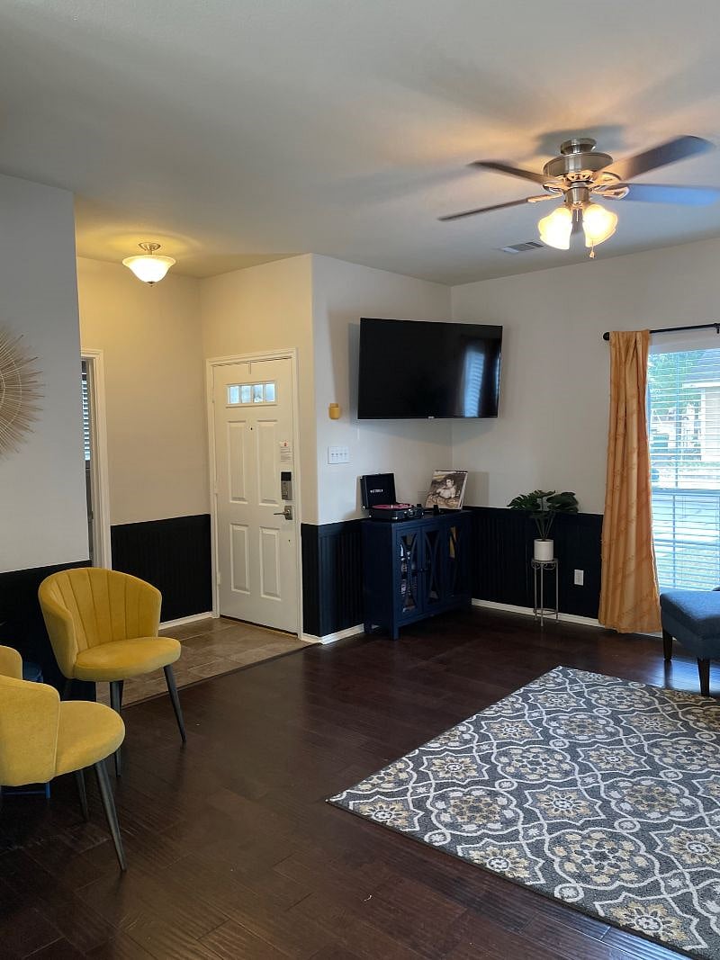 Furnished Finder property 407051_1 photo 10