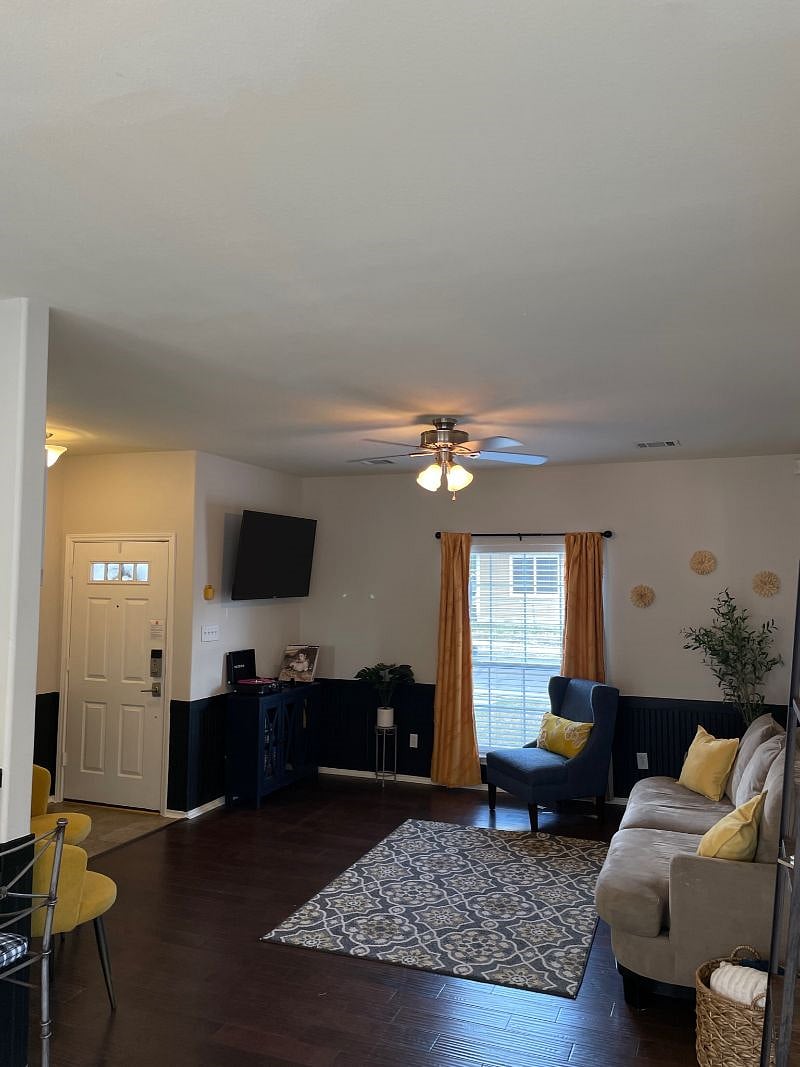 Furnished Finder property 407051_1 photo 24