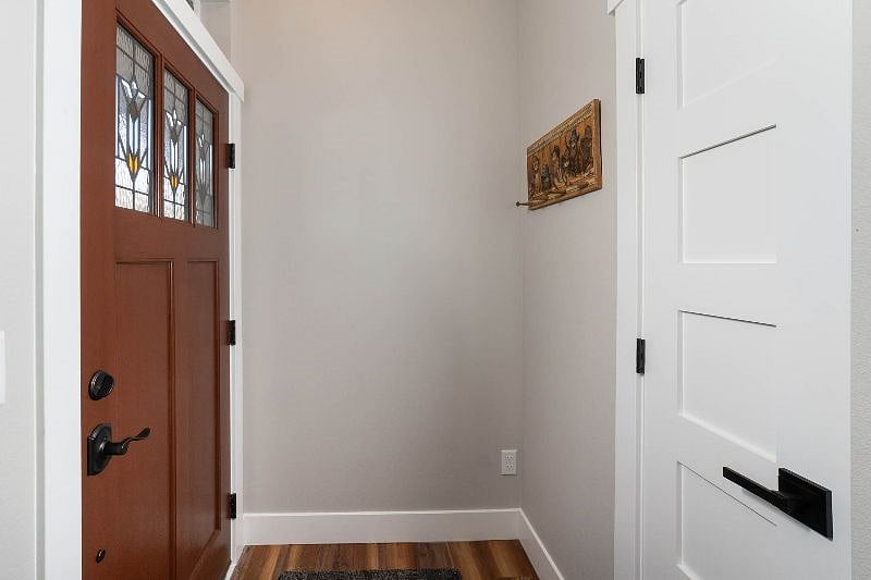 Furnished Finder property 407057_1 photo 15