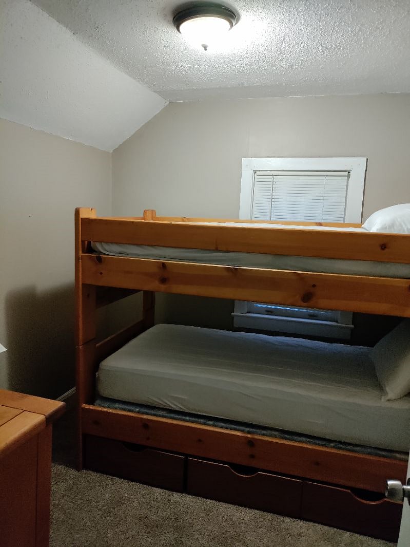 Furnished Finder property 407099_1 photo 18