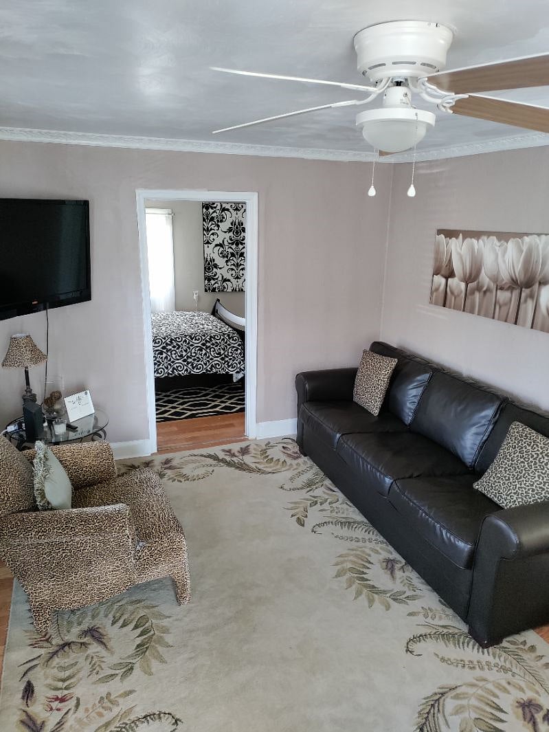 Furnished Finder property 407099_1 photo 30