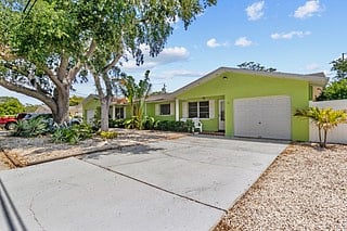 Furnished Finder property 407172_1 photo 3