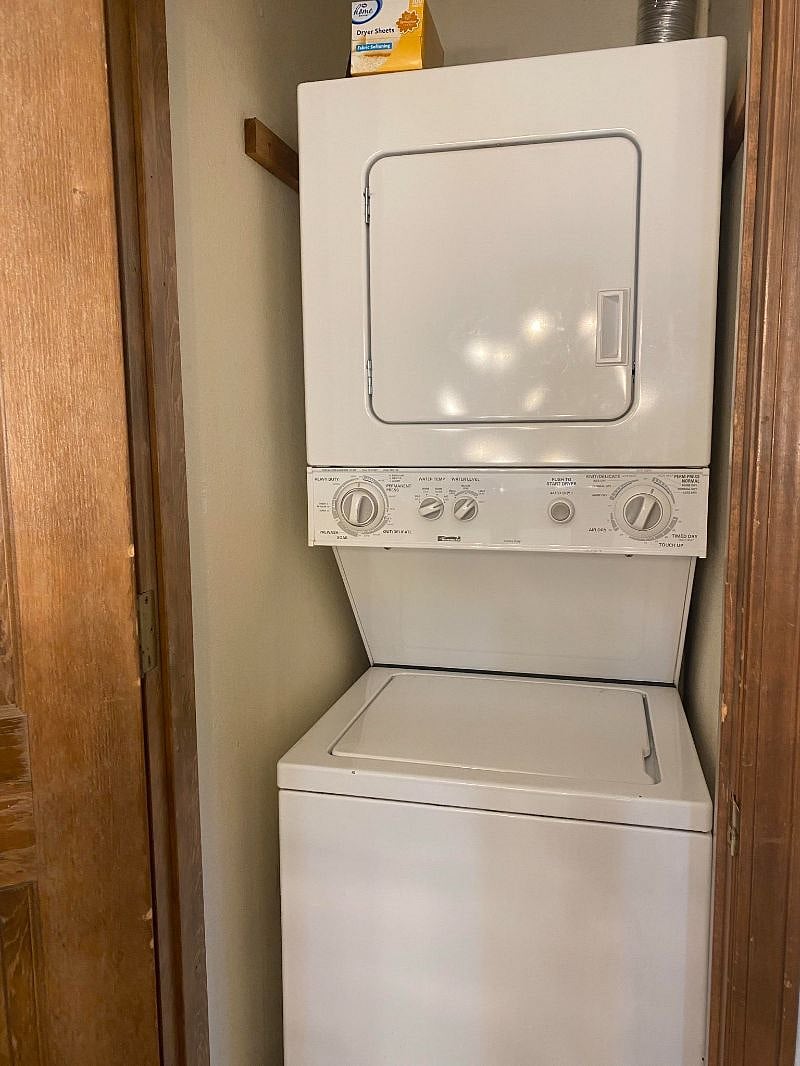 Washer Dryer, in unitLi