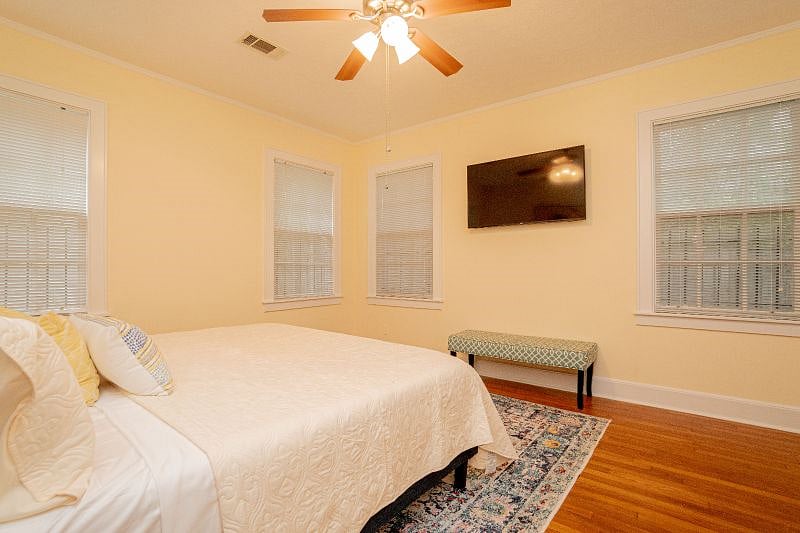 Furnished Finder property 407194_1 photo 15