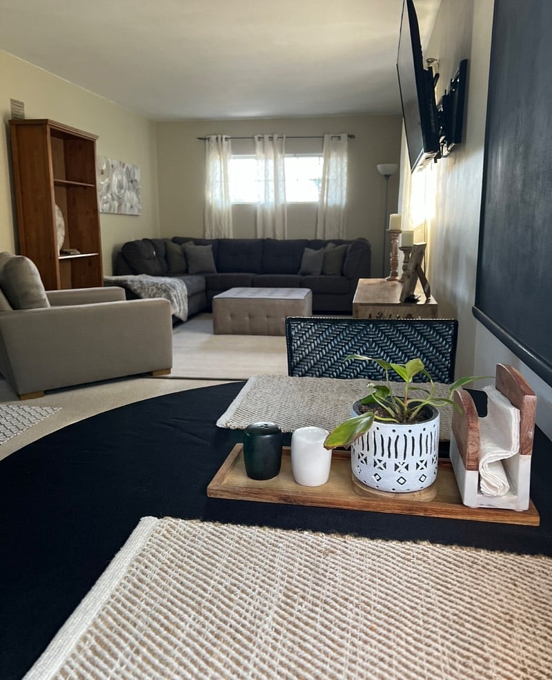 Furnished Finder property 407198_1 photo 3