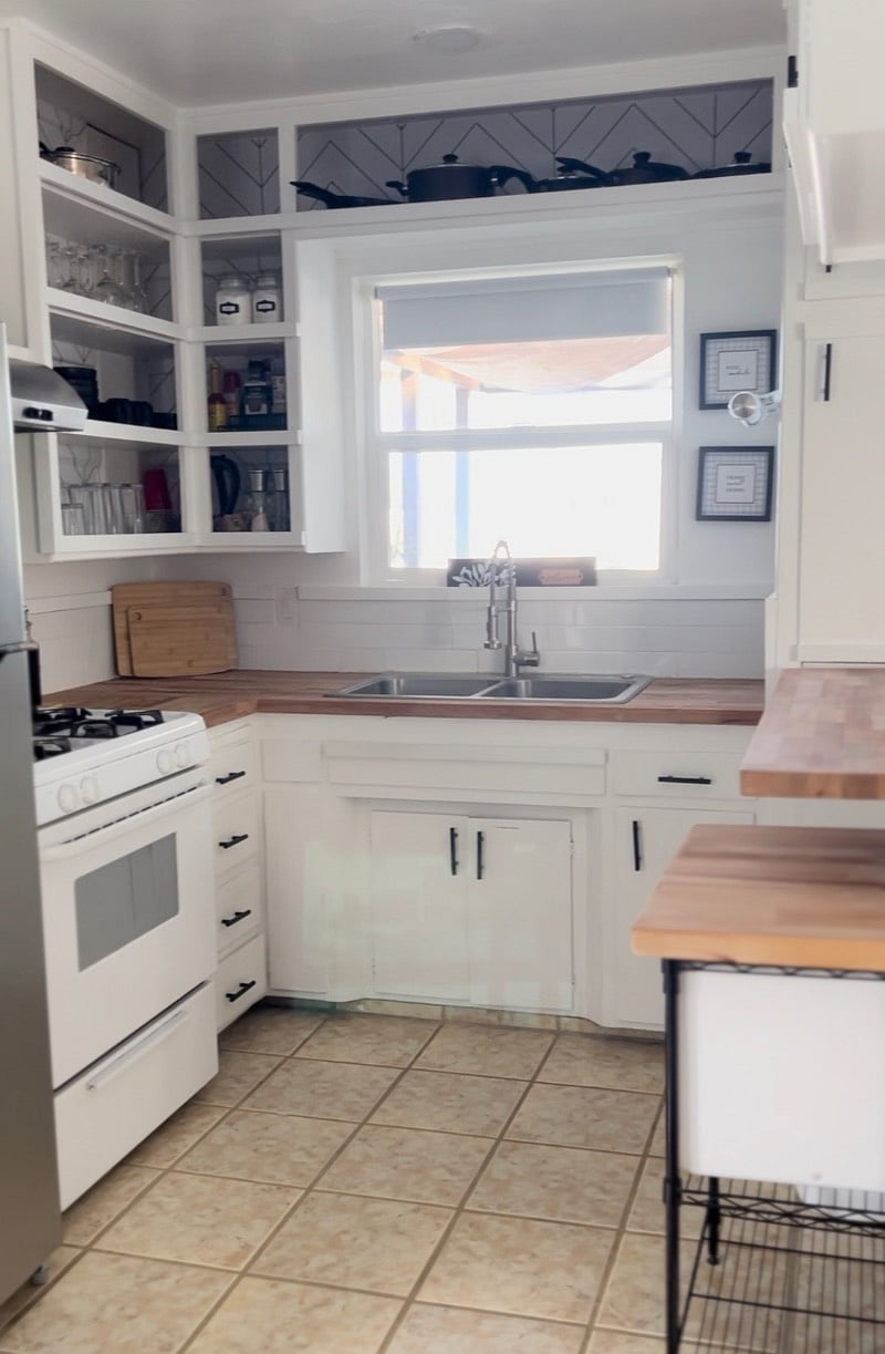 Furnished Finder property 407198_1 photo 8
