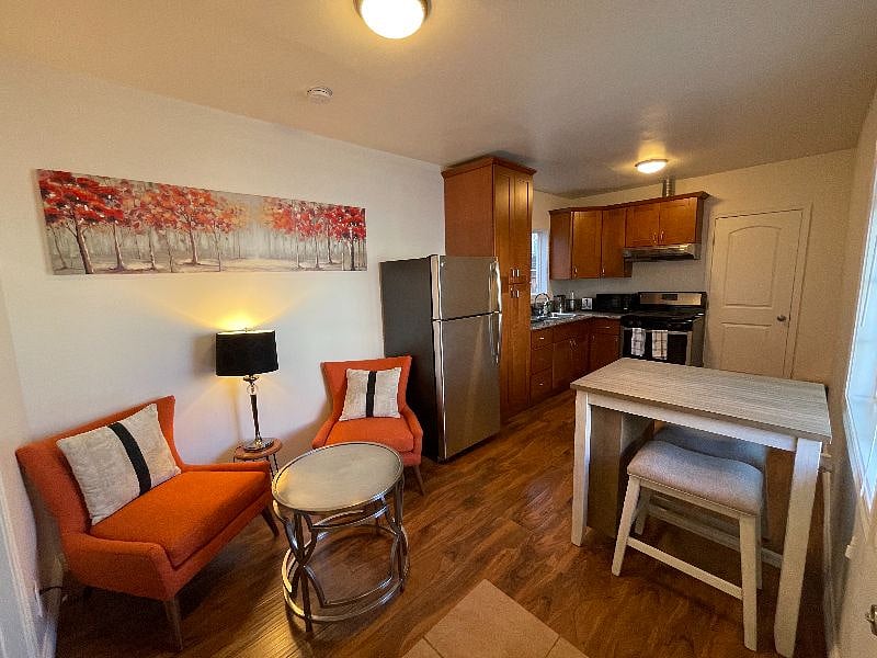 Furnished Finder property 407220_1 photo 3