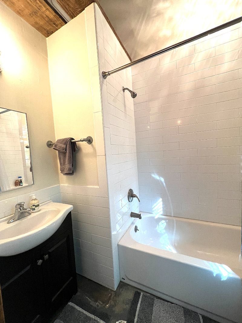 Furnished Finder property 407223_1 photo 13