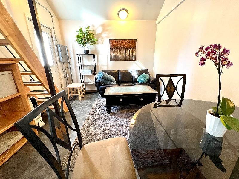 Furnished Finder property 407223_1 photo 7