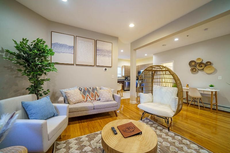 Furnished Finder property 407247_1 photo 4