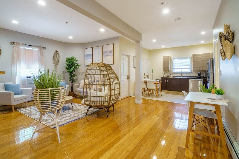 Furnished Finder property 407247_1 photo 25