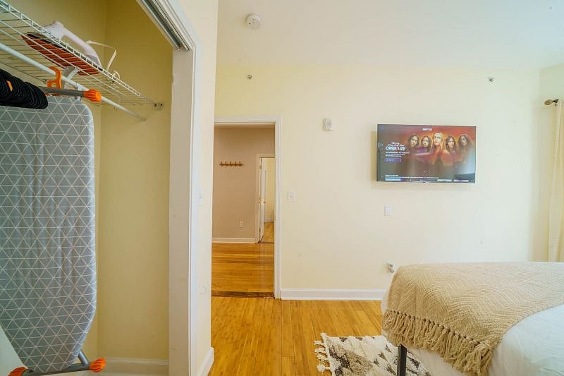 Furnished Finder property 407247_1 photo 34