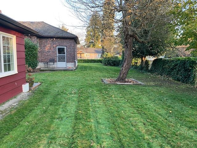 Side yard and peaceful property. 