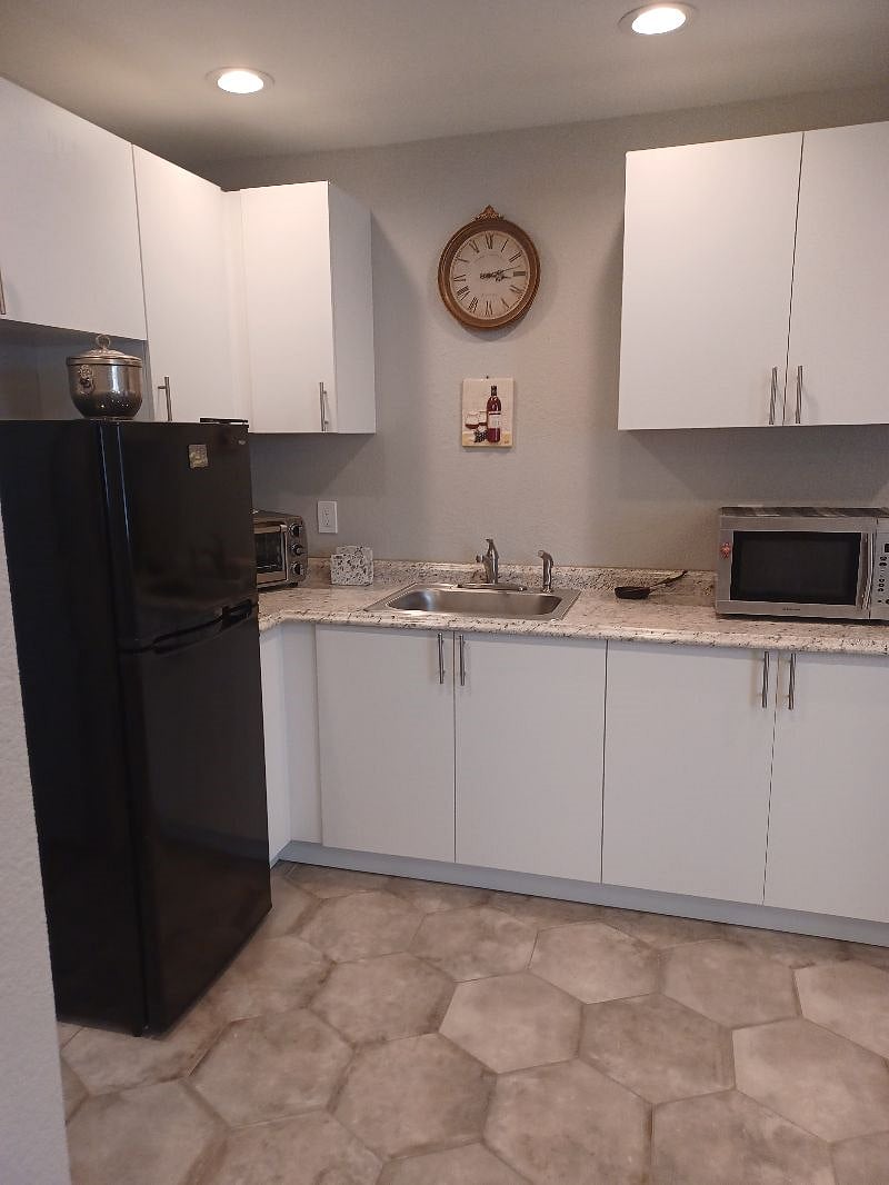 Furnished Finder property 407251_1 photo 23