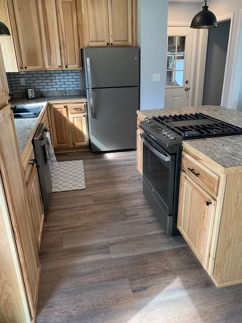 Furnished Finder property 407259_1 photo 1