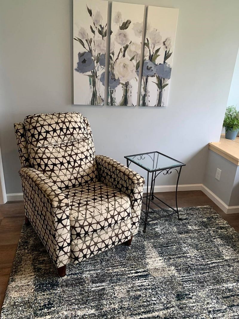 Furnished Finder property 407259_1 photo 2