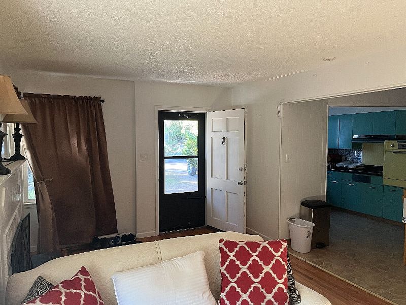 Furnished Finder property 407262_1 photo 9