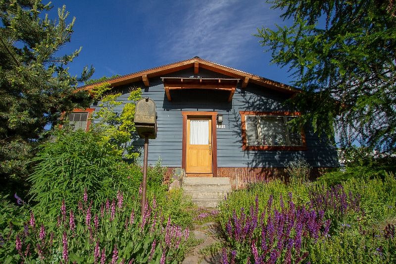 Furnished Finder property 407270_1 photo 1