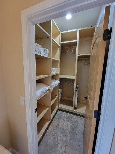 Wow!!! Isn't this a GREAT closet?