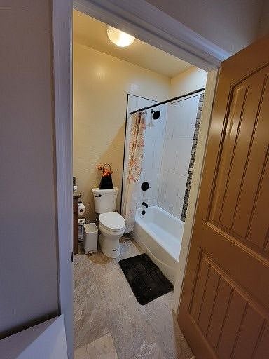 Beautiful custom tile around tub/shower